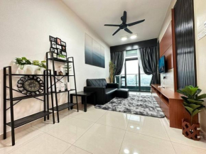 Legasi at Kampong Bahru with full KL view, 10min walk train station & KLCC
